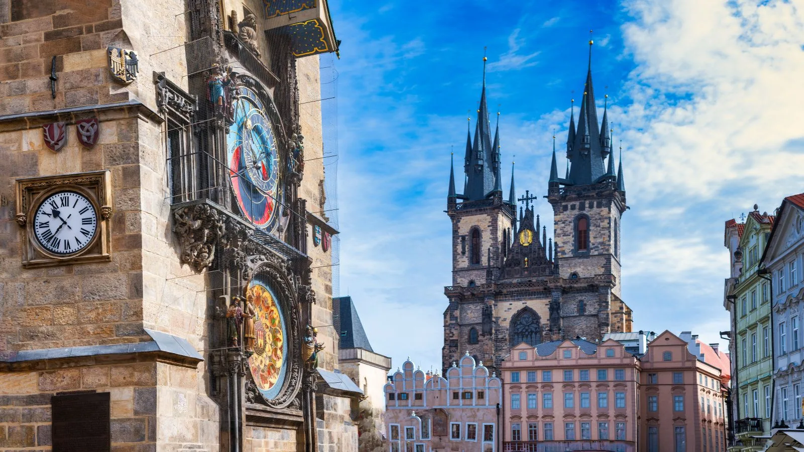 Plaza de la Ciudad Vieja y Reloj Astronómico de Praga