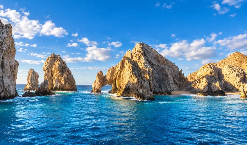 Baja California con Barrancas del Cobre