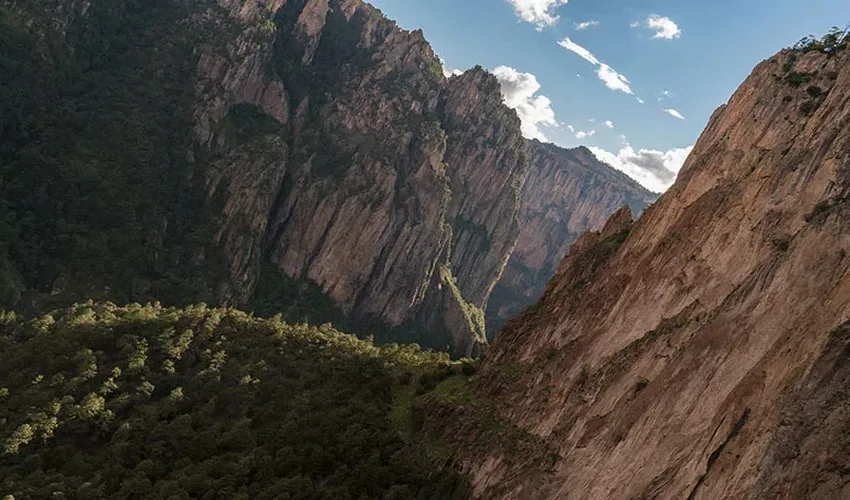 Barrancas del Cobre Light