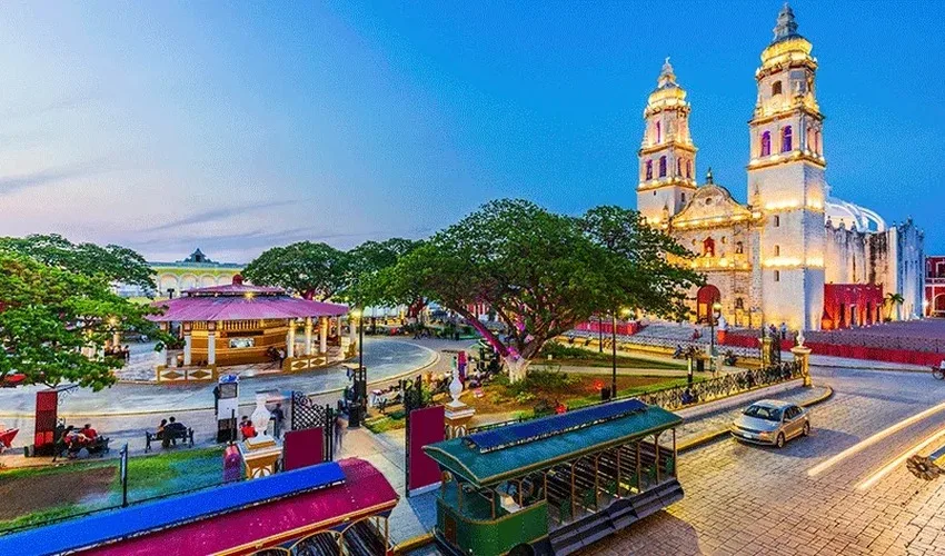 Costa Campeche