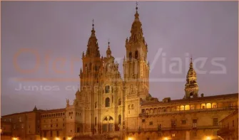 Santuarios marianos en oferta para una peregrinación por Europa llena de fe, historia y espiritualidad, un viaje sagrado que no te puedes perder.